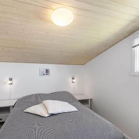 بيت للعطل 4712-aakirkeby-boderne-57 *