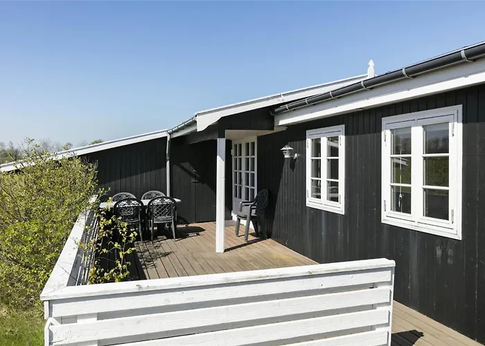 בית נופש 4712-aakirkeby-boderne-57 Åkirkeby