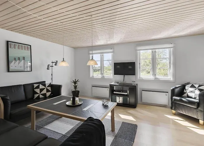 4712-aakirkeby-boderne-57 *